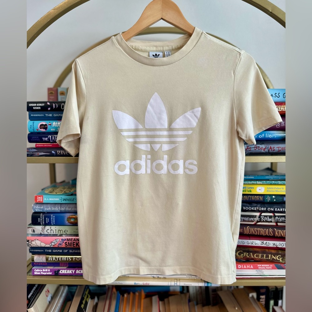 Adidas Originals Trefoil Pale Yellow Graphic Tee 💛